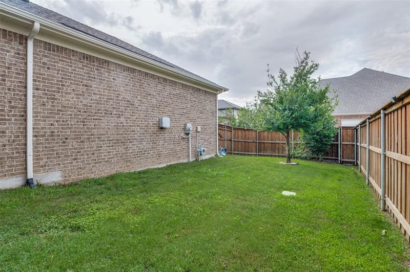 1328 Viridian Park Lane, Arlington TX 76005 - Photo 36
