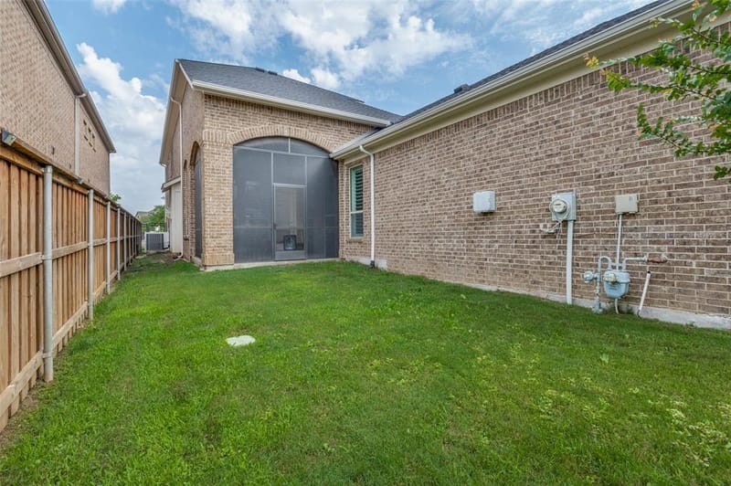 1328 Viridian Park Lane, Arlington TX 76005 - Photo 35