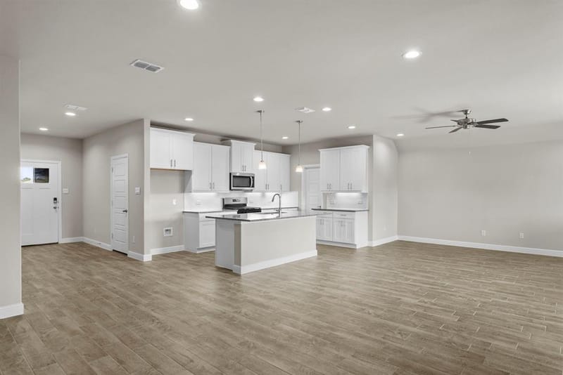 4237 Cornerstone Circle, Granbury TX 76048 - Photo 16