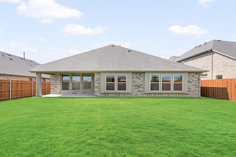 1004 Goldenrod Drive, Justin TX 76247 - Photo 35