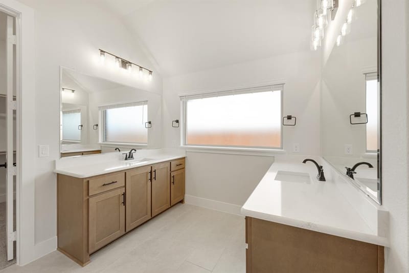 1004 Goldenrod Drive, Justin TX 76247 - Photo 29