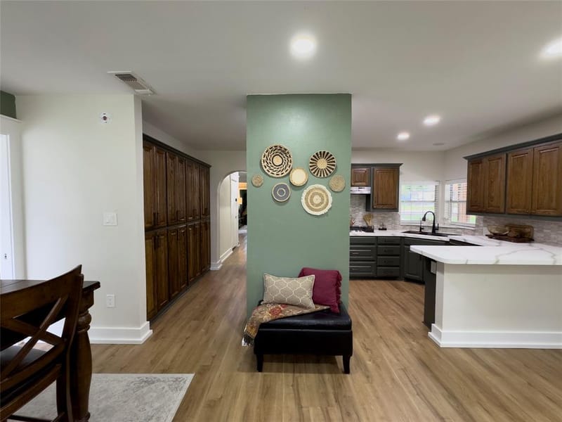 1016 W Collins Street, Denton TX 76201 - Photo 9