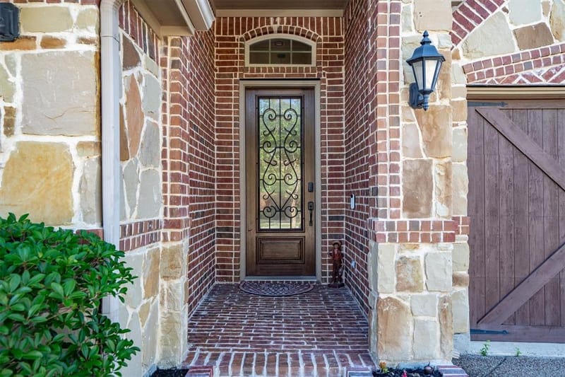 604 Satinwood Lane, Euless TX 76039 - Photo 4