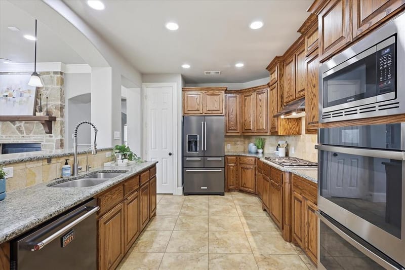 2253 Big Valley Circle, Allen TX 75013 - Photo 17