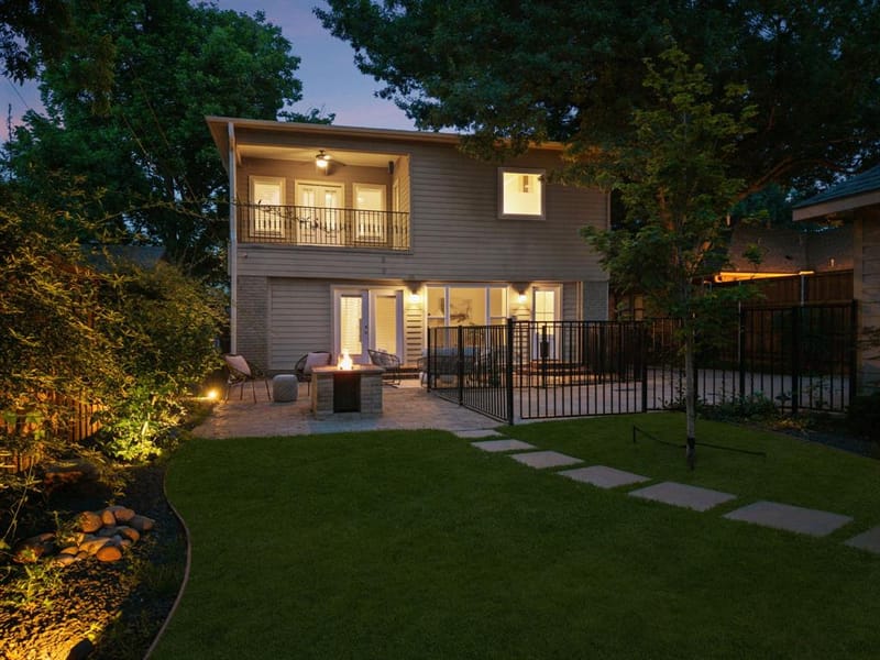 1119 N Winnetka Avenue, Dallas TX 75208 - Photo 37