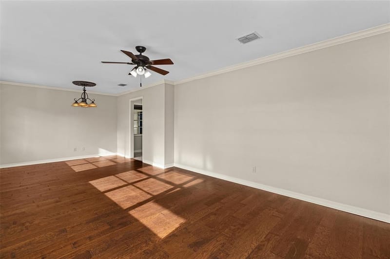 709 Robards Street, Shreveport LA 71105 - Photo 9