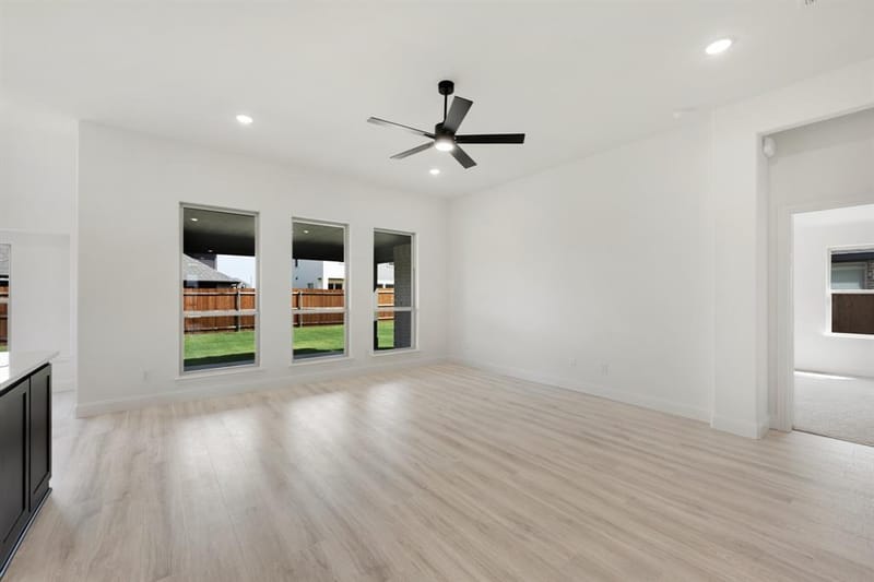 1113 Hackberry Lane, Crowley TX 76036 - Photo 13