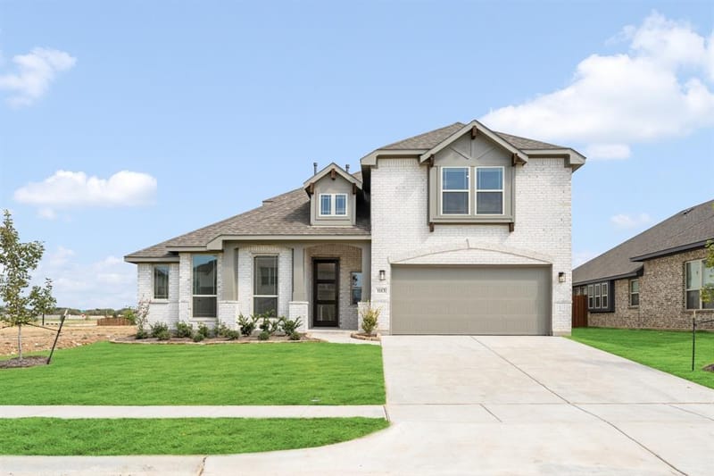 1113 Hackberry Lane, Crowley TX 76036