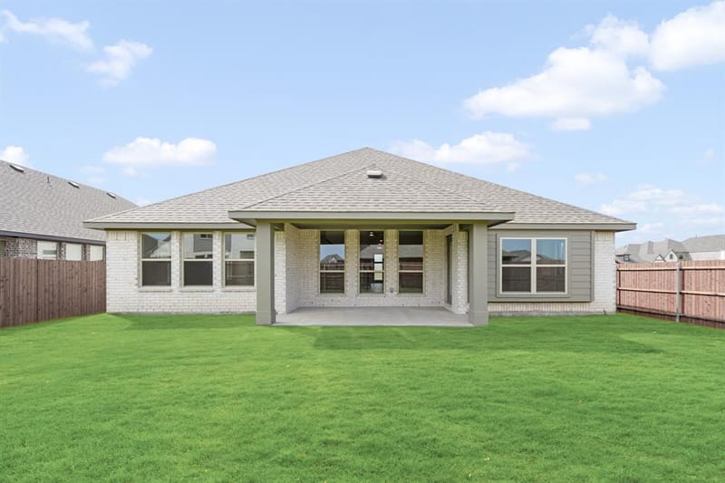 1113 Hackberry Lane, Crowley TX 76036 - Photo 38