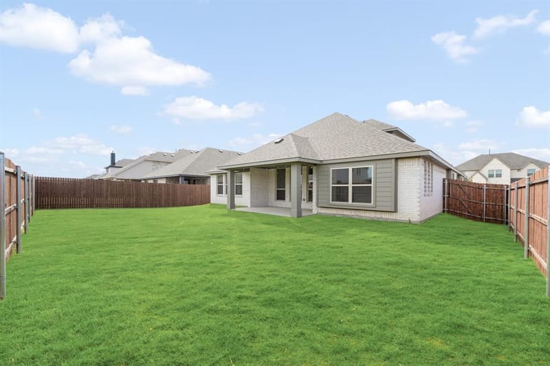 1113 Hackberry Lane, Crowley TX 76036 - Photo 39