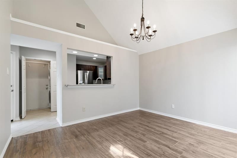 2927 S Bend Drive, Dallas TX 75229 - Photo 9