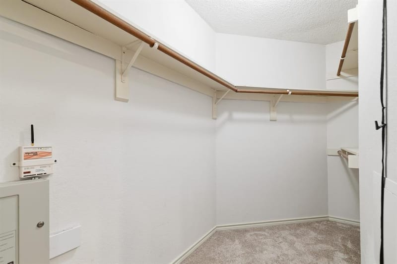 2927 S Bend Drive, Dallas TX 75229 - Photo 15