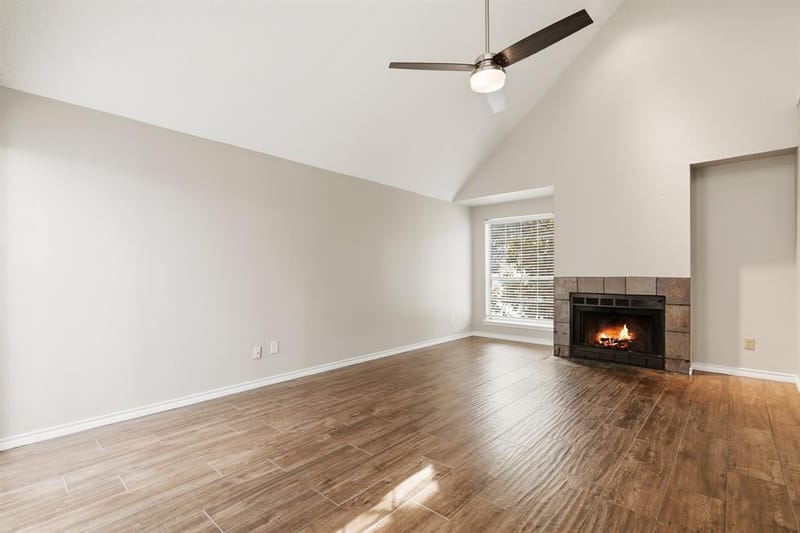 2927 S Bend Drive, Dallas TX 75229 - Photo 4