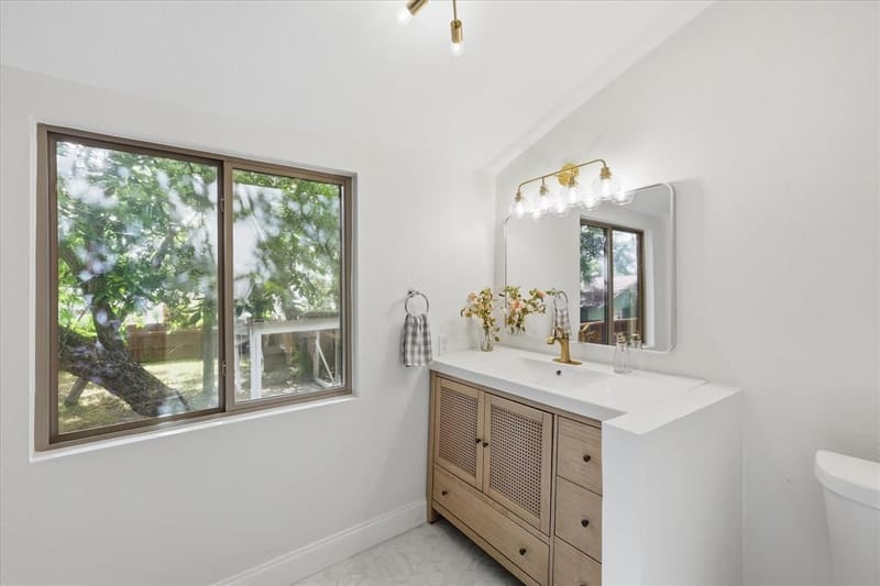1910 Ramsey Avenue, Dallas TX 75216 - Photo 15