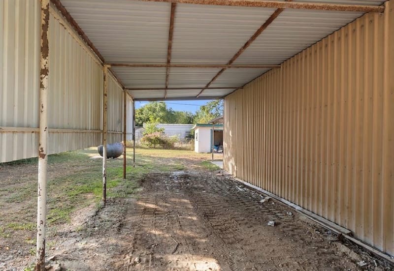 250 Bluegrass, Whitney TX 76692 - Photo 5