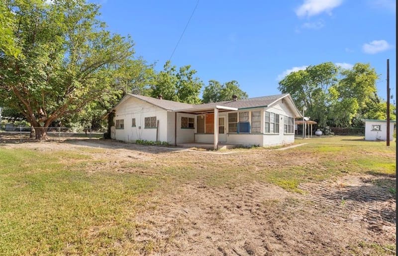 250 Bluegrass, Whitney TX 76692 - Photo 15
