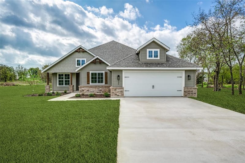 104 Ranchview, Valley View TX 76272 - Photo 2