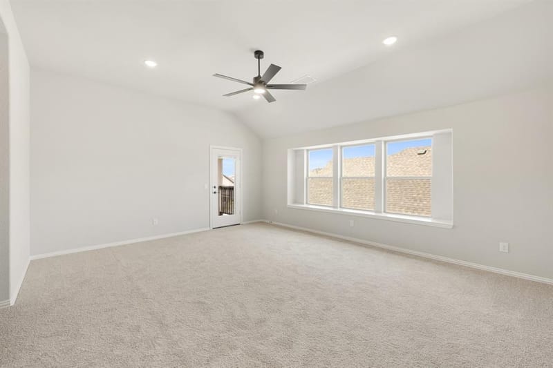 1121 Hackberry Lane, Crowley TX 76036 - Photo 27