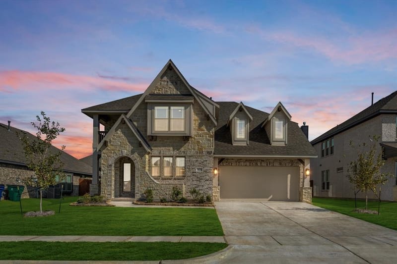 1121 Hackberry Lane, Crowley TX 76036 - Photo 2