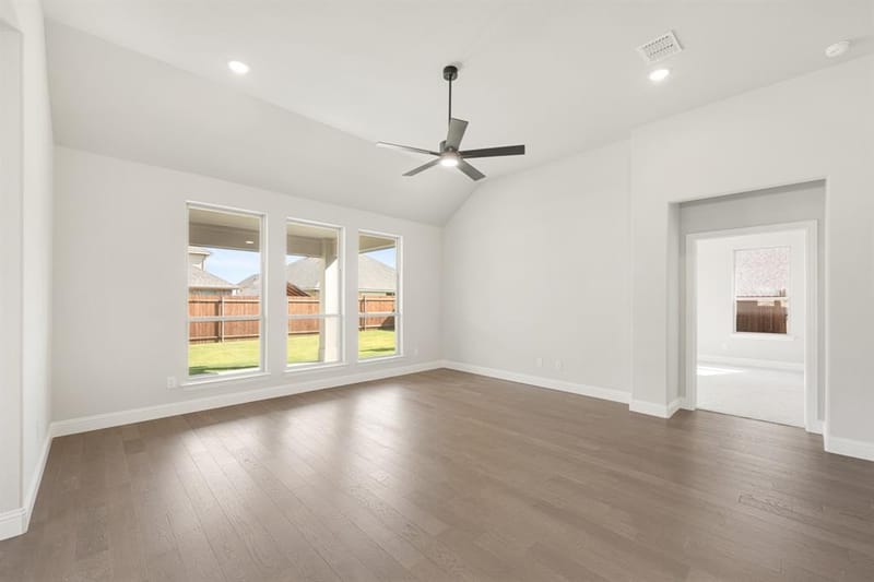 1121 Hackberry Lane, Crowley TX 76036 - Photo 20