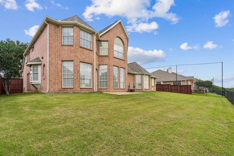 1649 Mcgee Lane, Carrollton TX 75010 - Photo 32