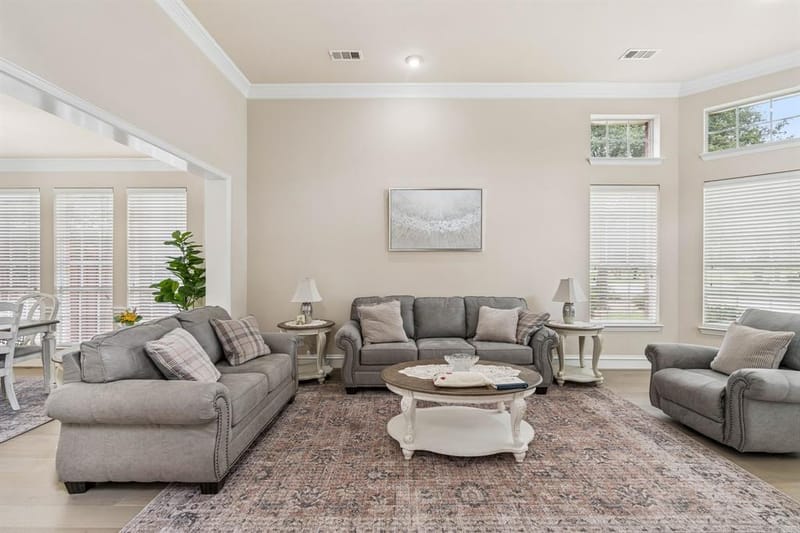 1649 Mcgee Lane, Carrollton TX 75010 - Photo 5