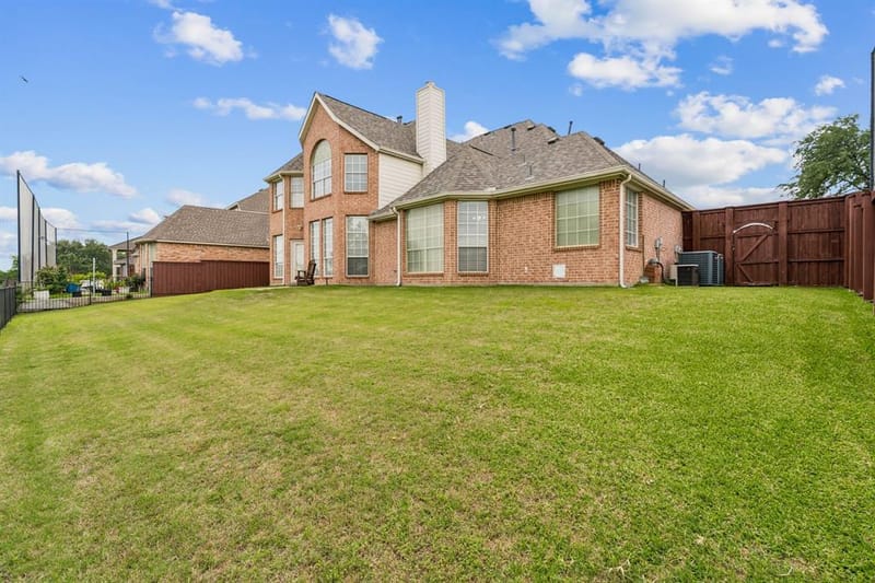 1649 Mcgee Lane, Carrollton TX 75010 - Photo 33
