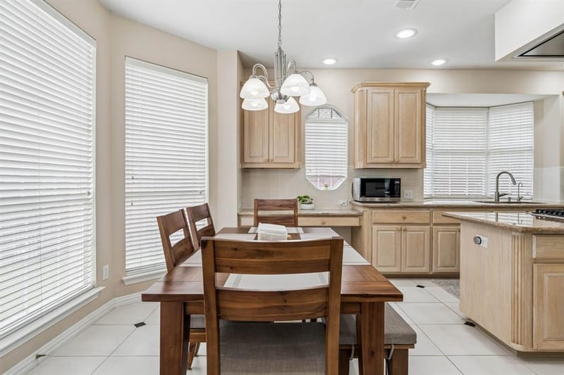 1649 Mcgee Lane, Carrollton TX 75010 - Photo 11