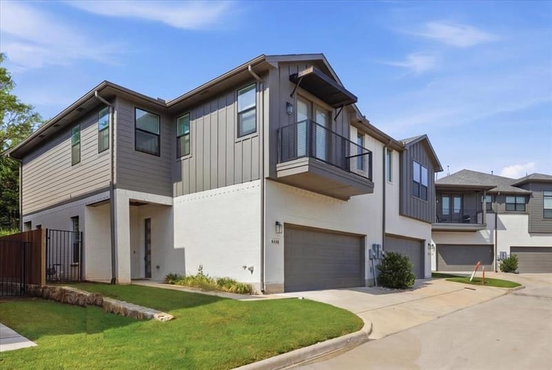 6346 Oakbend Circle # 6346, Fort Worth TX 76132 - Photo 3