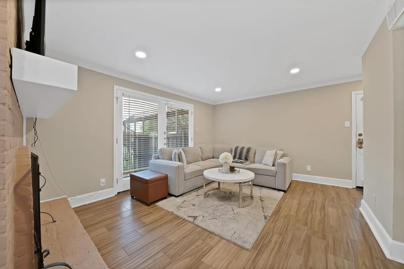 5904 Sandhurst Lane # 145, Dallas TX 75206 - Photo 7