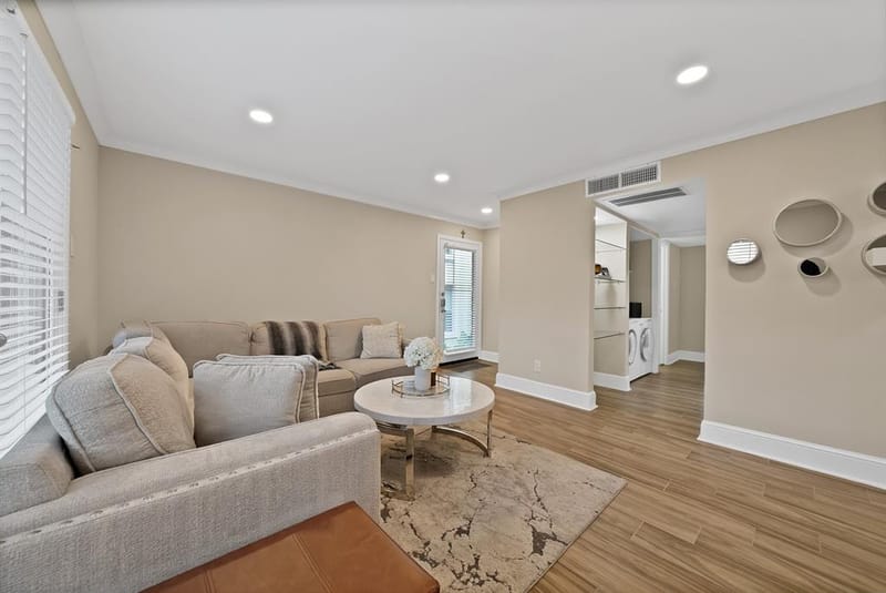 5904 Sandhurst Lane # 145, Dallas TX 75206 - Photo 8