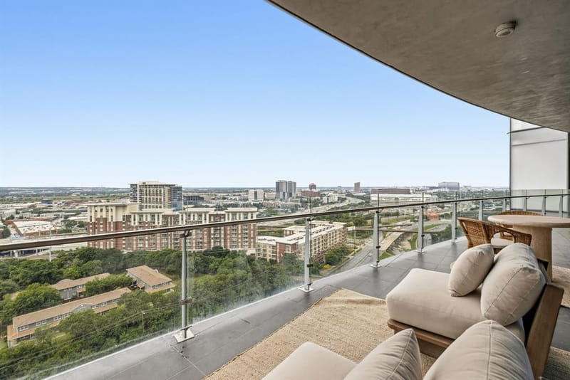 3130 N Harwood Street # 1702, Dallas TX 75201 - Photo 23