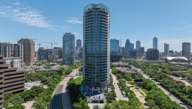 3130 N Harwood Street # 1702, Dallas TX 75201 - Photo 29