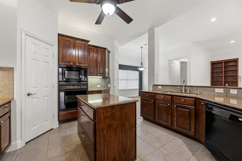 613 Pelican Hills Drive, Fairview TX 75069 - Photo 14