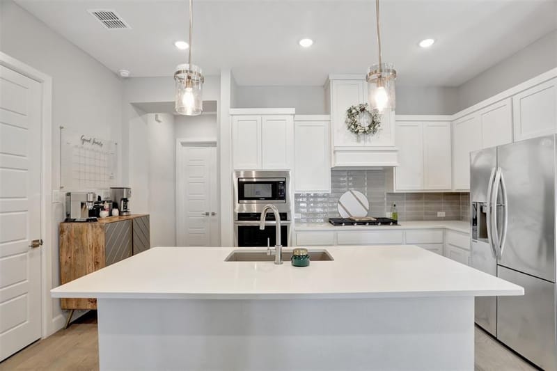 3548 Golden Bell Court, Heath TX 75126