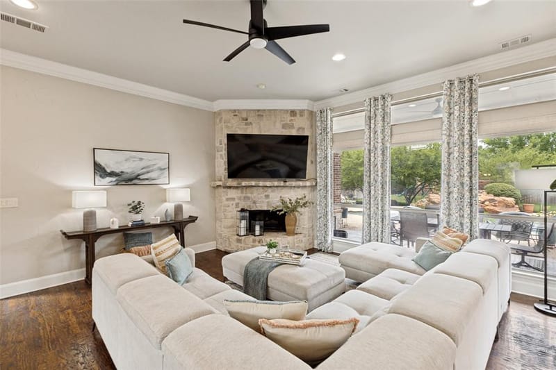 33 Lochleven, Richardson TX 75082 - Photo 9