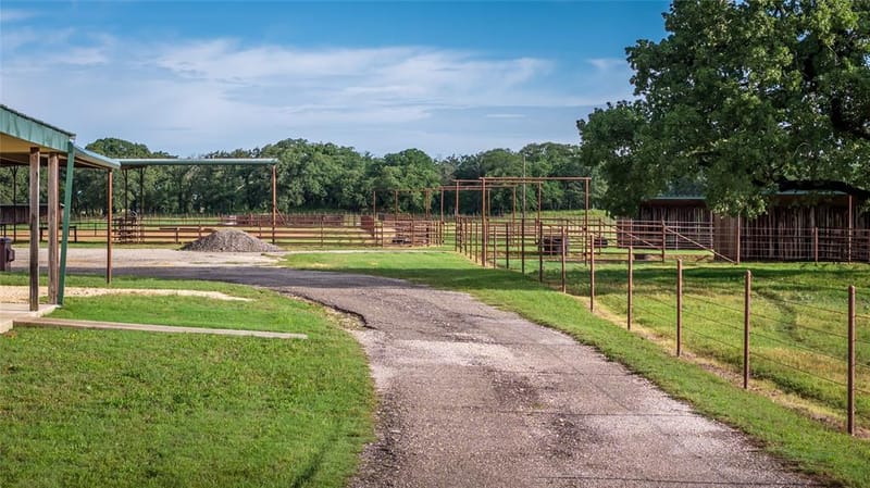14010 Fm 3025, Stephenville TX 76401 - Photo 17