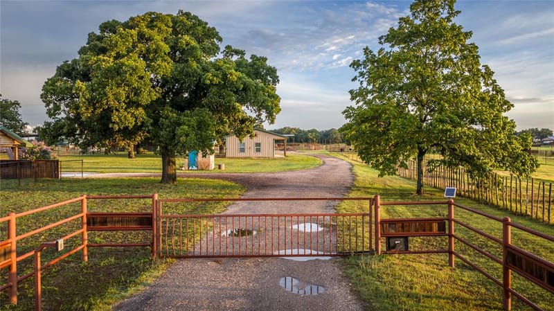 14010 Fm 3025, Stephenville TX 76401 - Photo 4