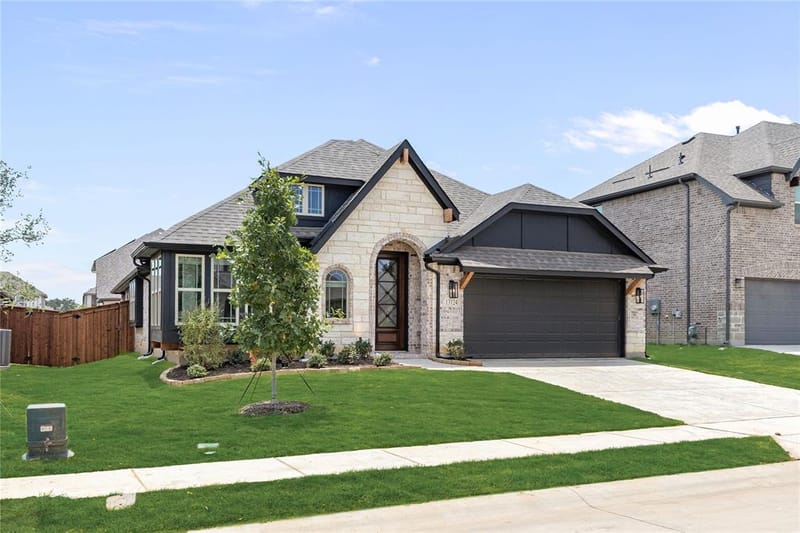 13124 Limestone Street, Providence Village TX 76227 - Photo 3