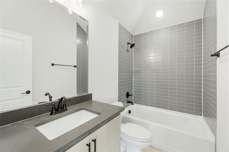13124 Limestone Street, Providence Village TX 76227 - Photo 33