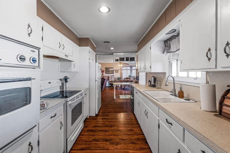 7450 E Highway 6 # 3, De Leon TX 76444 - Photo 13