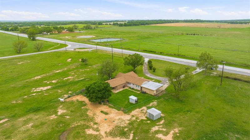 7450 E Highway 6 # 3, De Leon TX 76444 - Photo 5