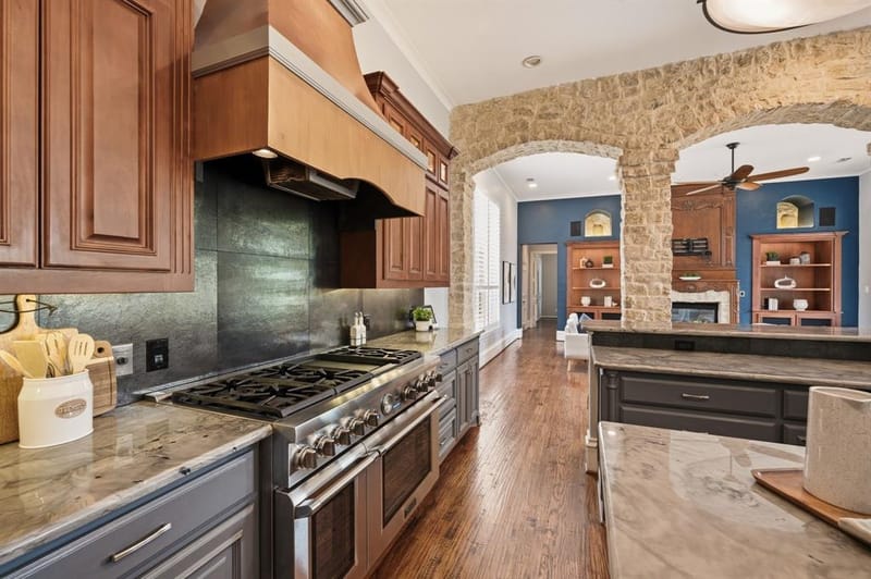 3091 Whispering Oaks Drive, Highland Village TX 75077 - Photo 12