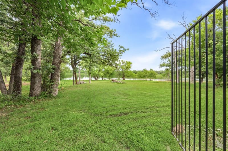3091 Whispering Oaks Drive, Highland Village TX 75077 - Photo 38