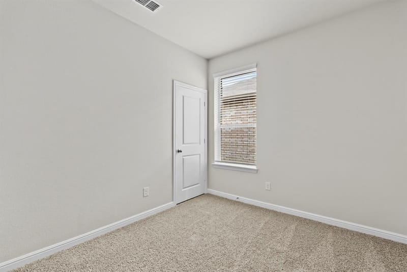 4372 Mill Stream Lane, Fort Worth TX 76036 - Photo 9