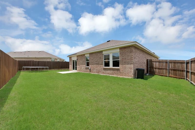 19 Cherryridge Drive, Edgecliff Village TX 76134 - Photo 27