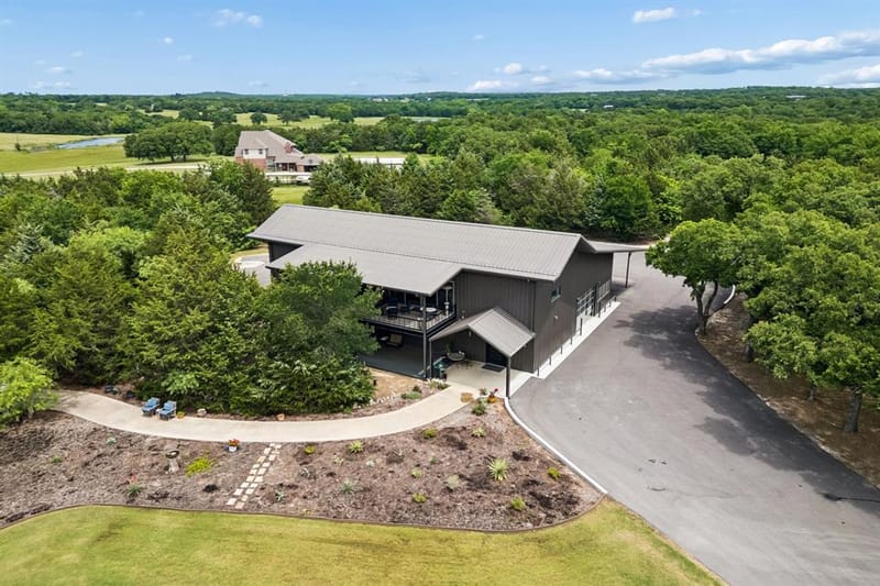 1306 Morrow Road, Valley View TX 76272 - Photo 39