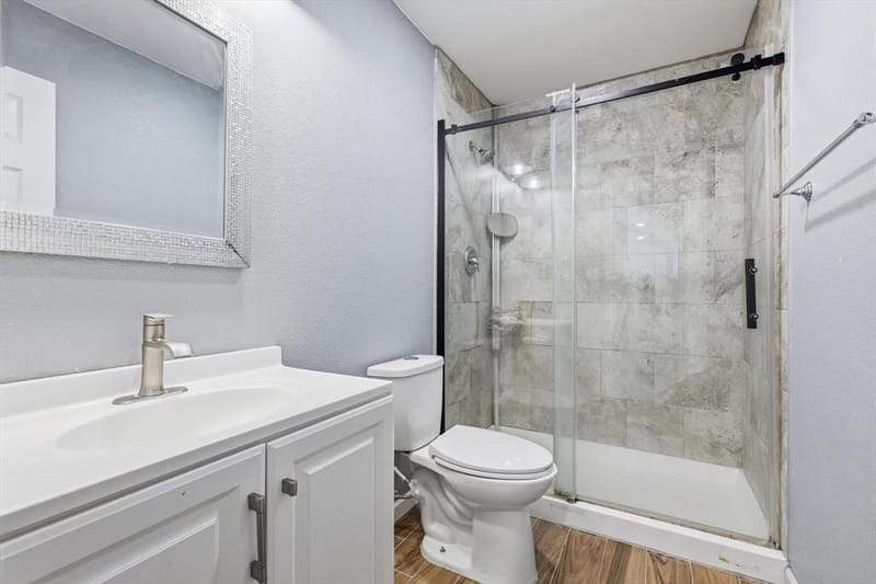 2518 Gladstone Drive, Dallas TX 75211 - Photo 23