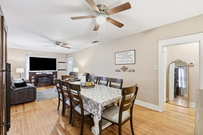2518 Gladstone Drive, Dallas TX 75211 - Photo 6