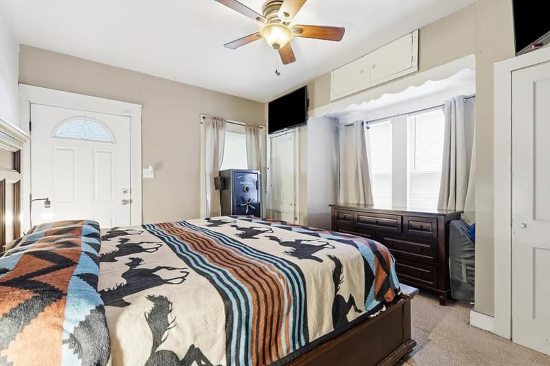 2518 Gladstone Drive, Dallas TX 75211 - Photo 28